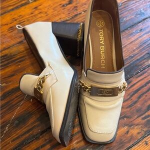 Tory Burch Cream Flats with Gold Accent